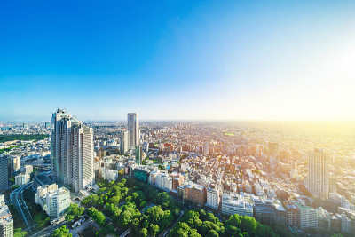 日本东京新宿的天际鸟瞰图