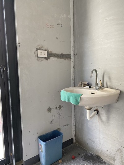 翻新建筑