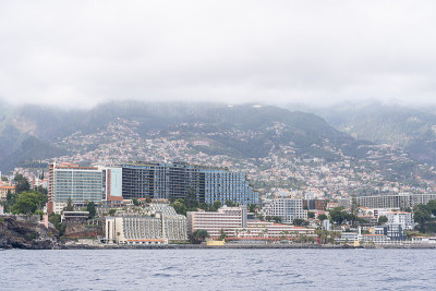 从Funchal城市的海景