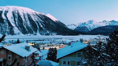 瑞士雪村