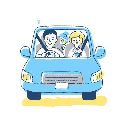 一个四口之家正在享受一次驾车旅行