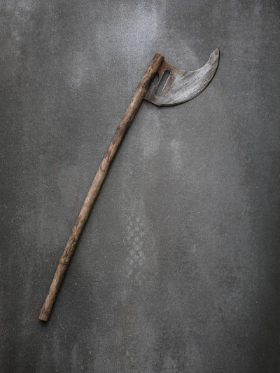 灰色背景上的Poleaxe