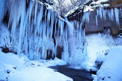 冰天雪地的大泷美景