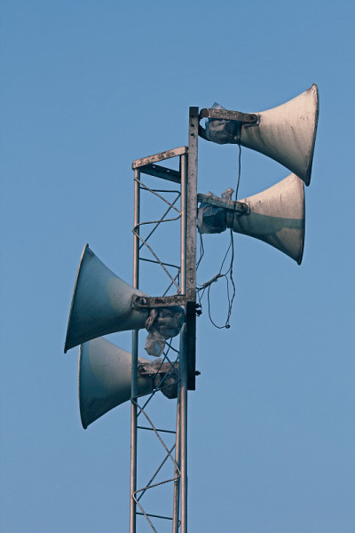 大声的扬声器
