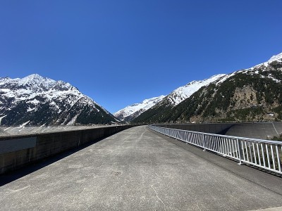 Schlegeisspeicher水库大坝位于奥地利蒂罗尔schwaz区Zillertal的Ginz