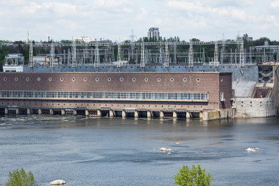 Zaporizhzhya市的巨型水力发电站Dniproges