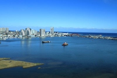 韩国江原道束草市和清秋湖。