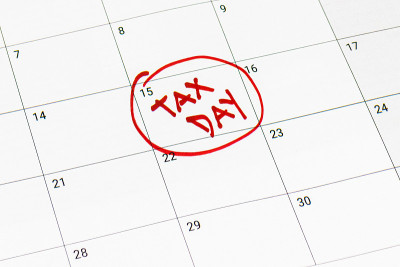 在日历上标明纳税日