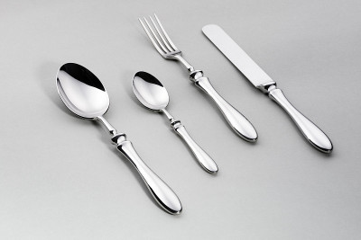 银餐具