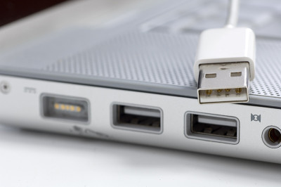 USB