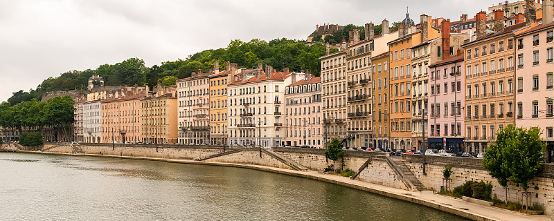 Vieux-Lyon,五彩缤纷的房子