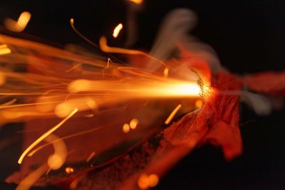 爆竹爆炸的微距照片