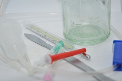 用于医疗治疗的外科医疗器械
