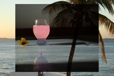 海滩上的鸡尾酒