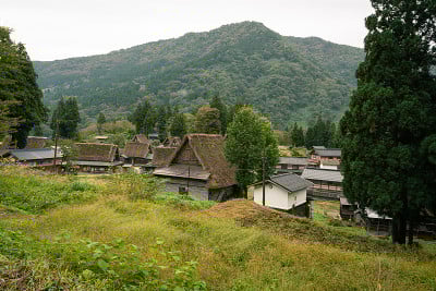 秋天的世界遗产五山村