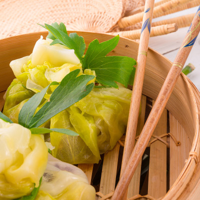 大白菜和米袋