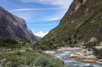 山谷和河流。Huascaran国家公园