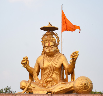 印度印多尔议员Pitra Parvat Hanuman雕像