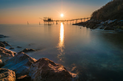 Abruzzo地区的Trabocchi海岸(意大利)