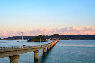 在海啸桥和海啸岛的清晨