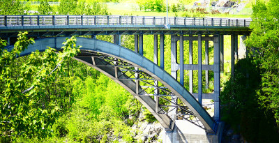 Saguenay的铝桥