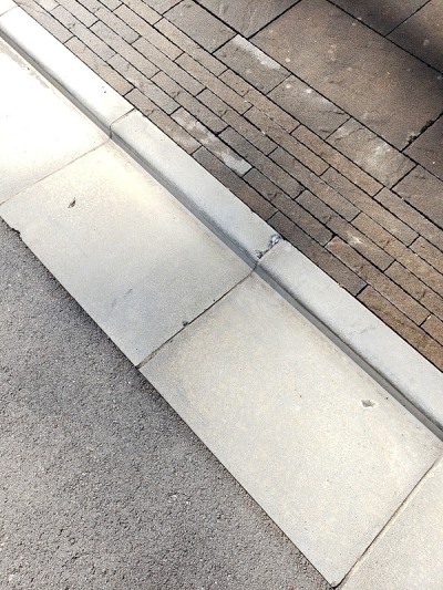 瓷砖和道路