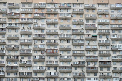 和平大道上的住宅楼。