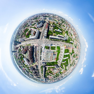 空中城市的观点。城市景观。直升飞机。全景图像。