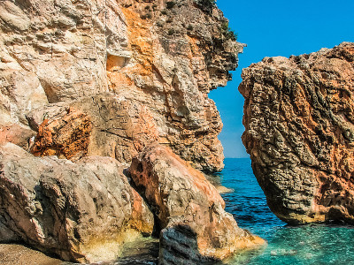 海滩上的岩石