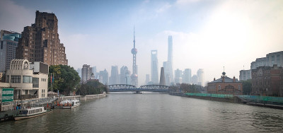 上海外滩“外滩”的视点。这里是著名的旅行家。