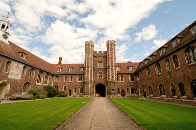 剑桥大学