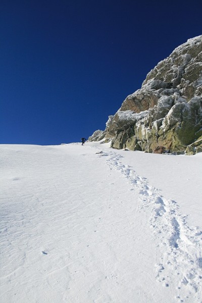 雪地上的脚印