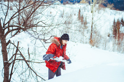 把雪铲