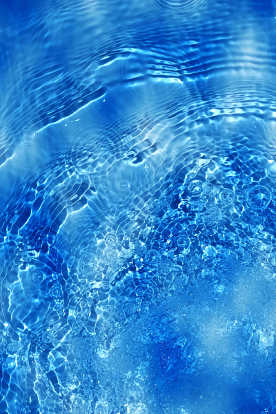 水