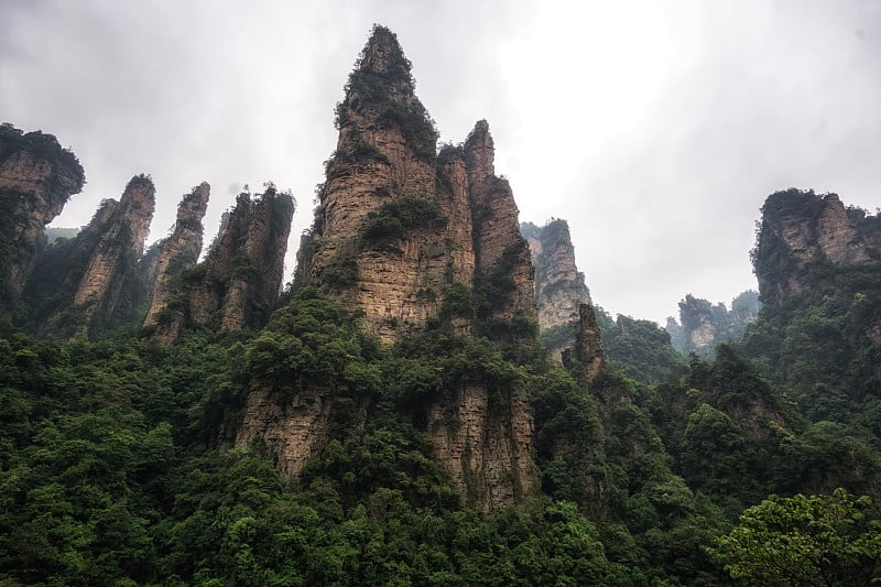 袁家界高耸的山峰