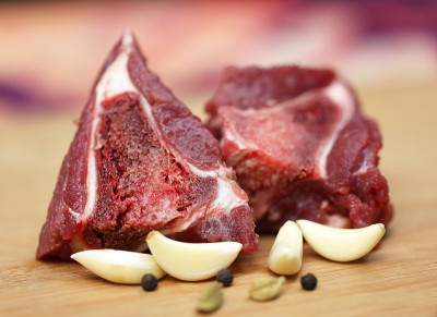 香料生牛肉