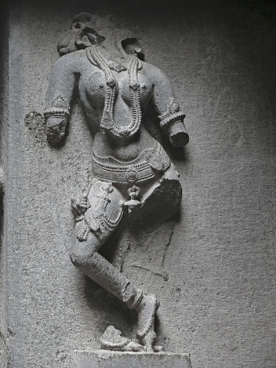 Bhuleshvar寺庙废墟雕塑