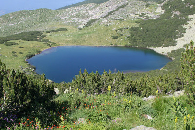 山湖