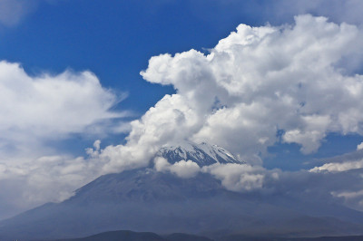 米斯提火山和科尔卡谷，秘鲁，南美洲