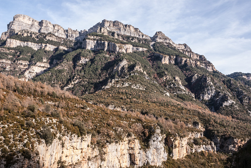 安尼斯克洛山谷的尖峰，奥德萨国家公园，比利牛斯，顺化