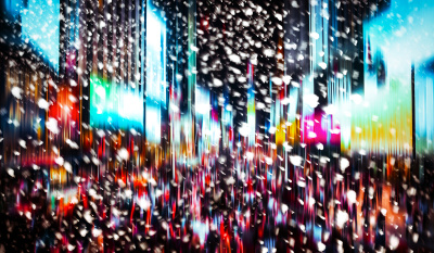 晚上曼哈顿。照明及夜灯