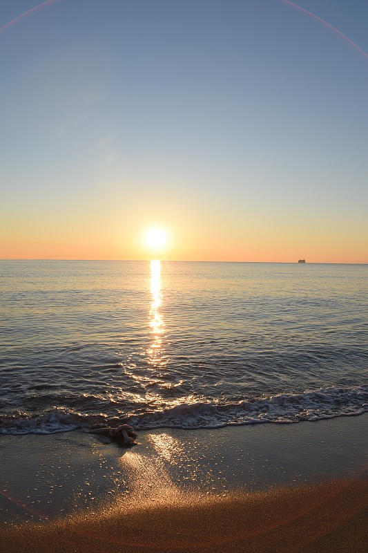 科西嘉岛的日出日落和大海