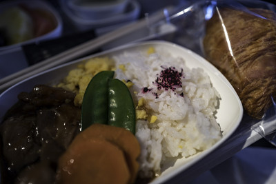 往返日本的航空(航班)膳食