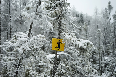 雪鞋标志冬天