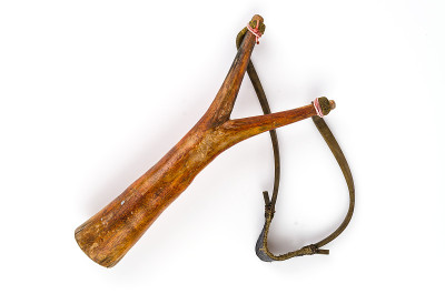 弹射器