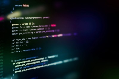 Javascript函数，变量，对象。项目经理提出新的想法。未来的技术创造过程。