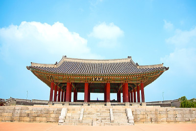 水原城堡的建筑结构。