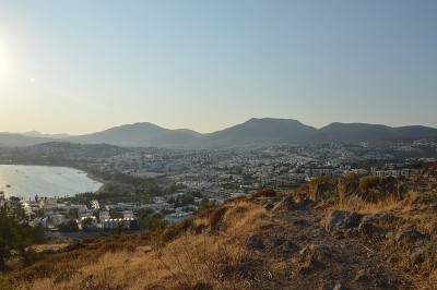 从博德鲁姆山和海湾的Gumbet全景
