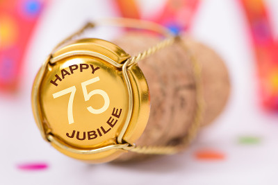 祝贺75周年庆典和纪念日