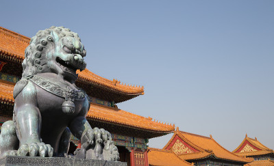 紫禁城的中国龙雕像。中国,北京